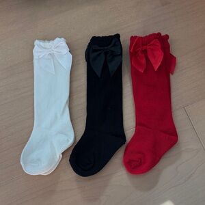 NWOT so cute! high socks baby/toddler Bow Socks -  3-6 month